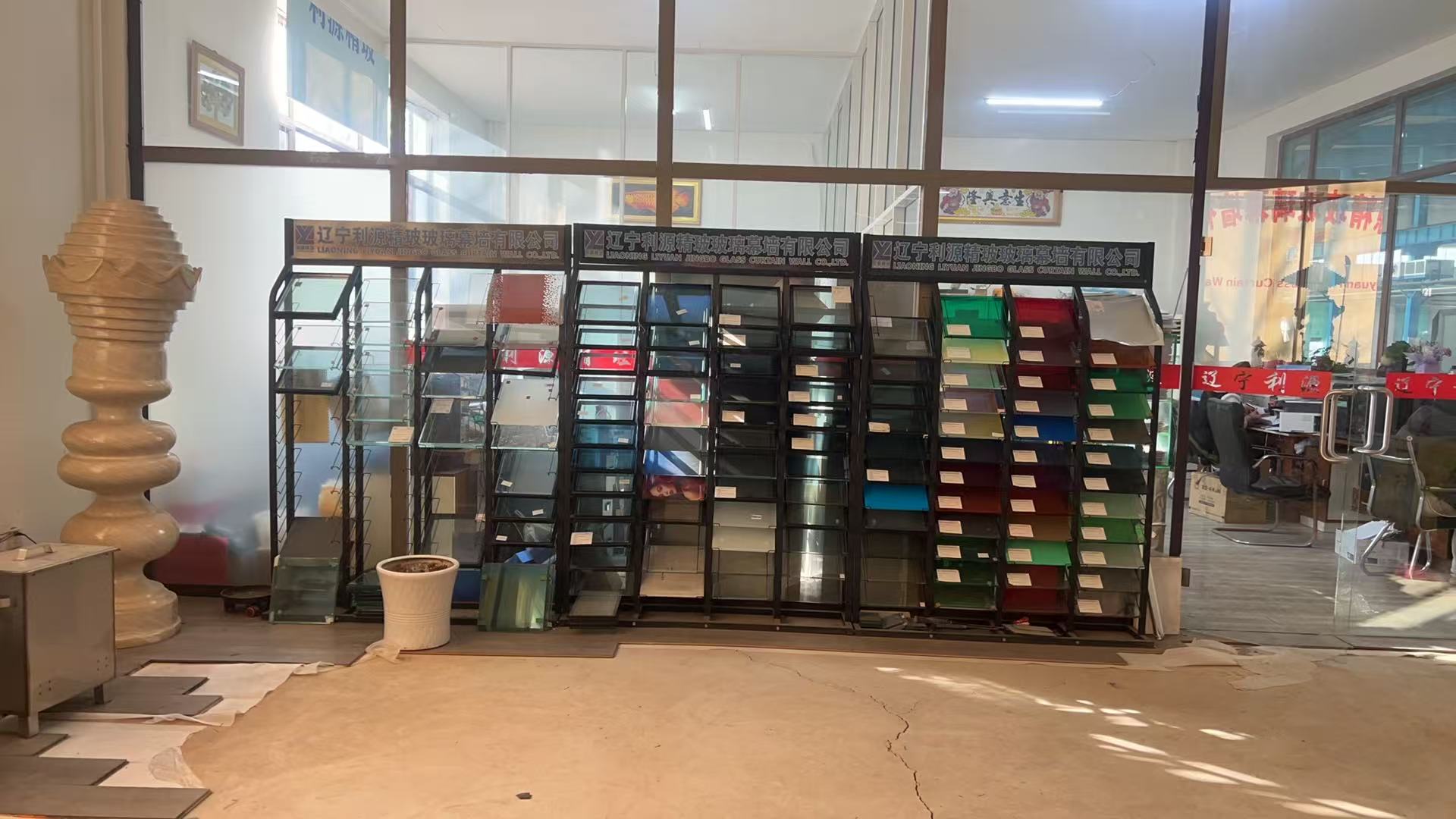 贵港市工程玻璃批量采购幕墙节能玻璃 - 价格